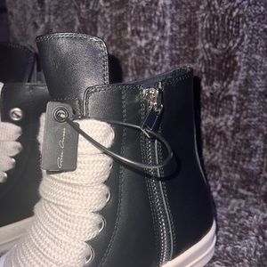 Rick Owen’s Luxor jumbo lace padded sneakers
